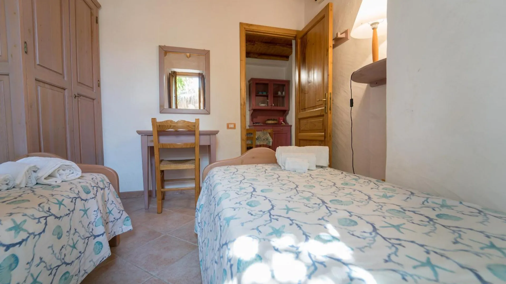 Farm stay Agriturismo Hibiscus Villa Isola di Ustica Italy